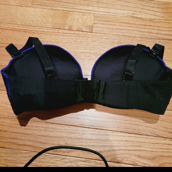 Victoria secret bra 32C purple and black. - Picture 4 of 5